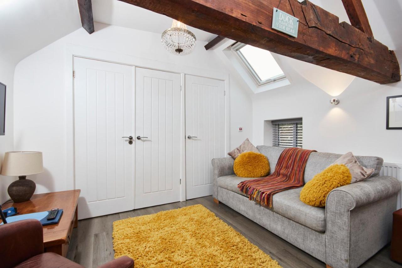 The Nutcracker Suite - Self Check-In, Self-Catering Apartment For East Midlands Airport ケグワース エクステリア 写真