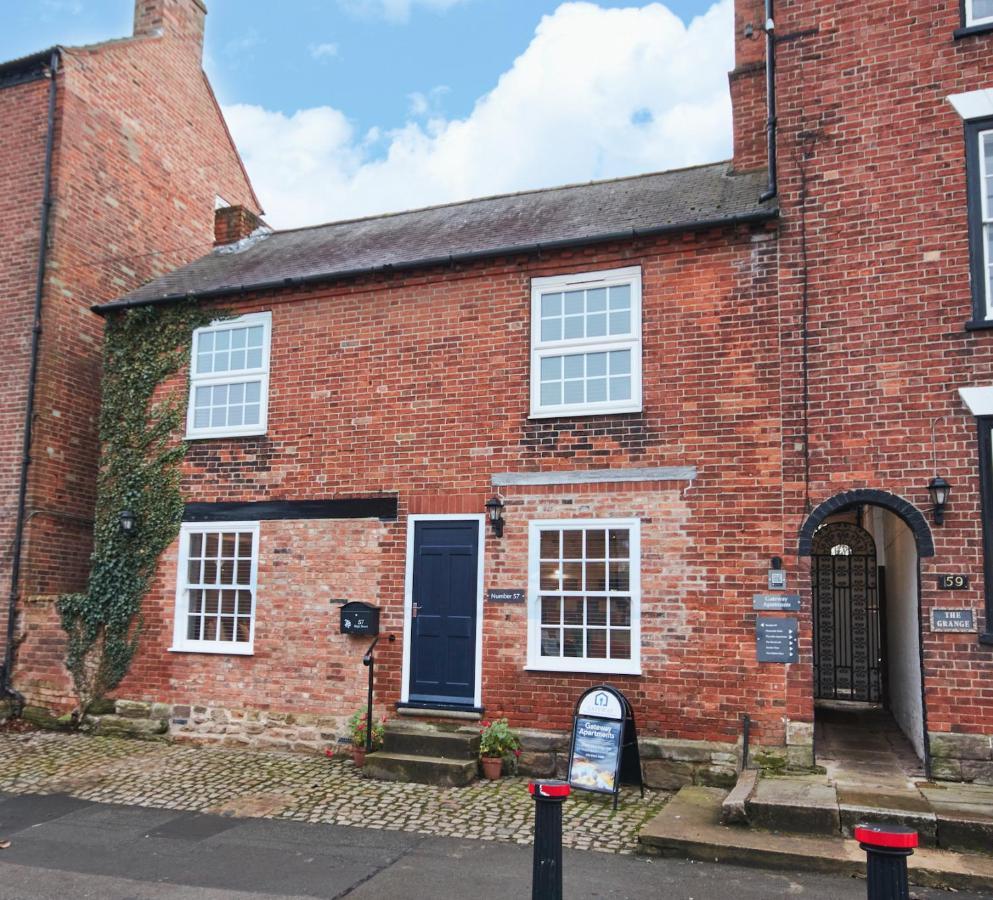 The Nutcracker Suite - Self Check-In, Self-Catering Apartment For East Midlands Airport ケグワース エクステリア 写真