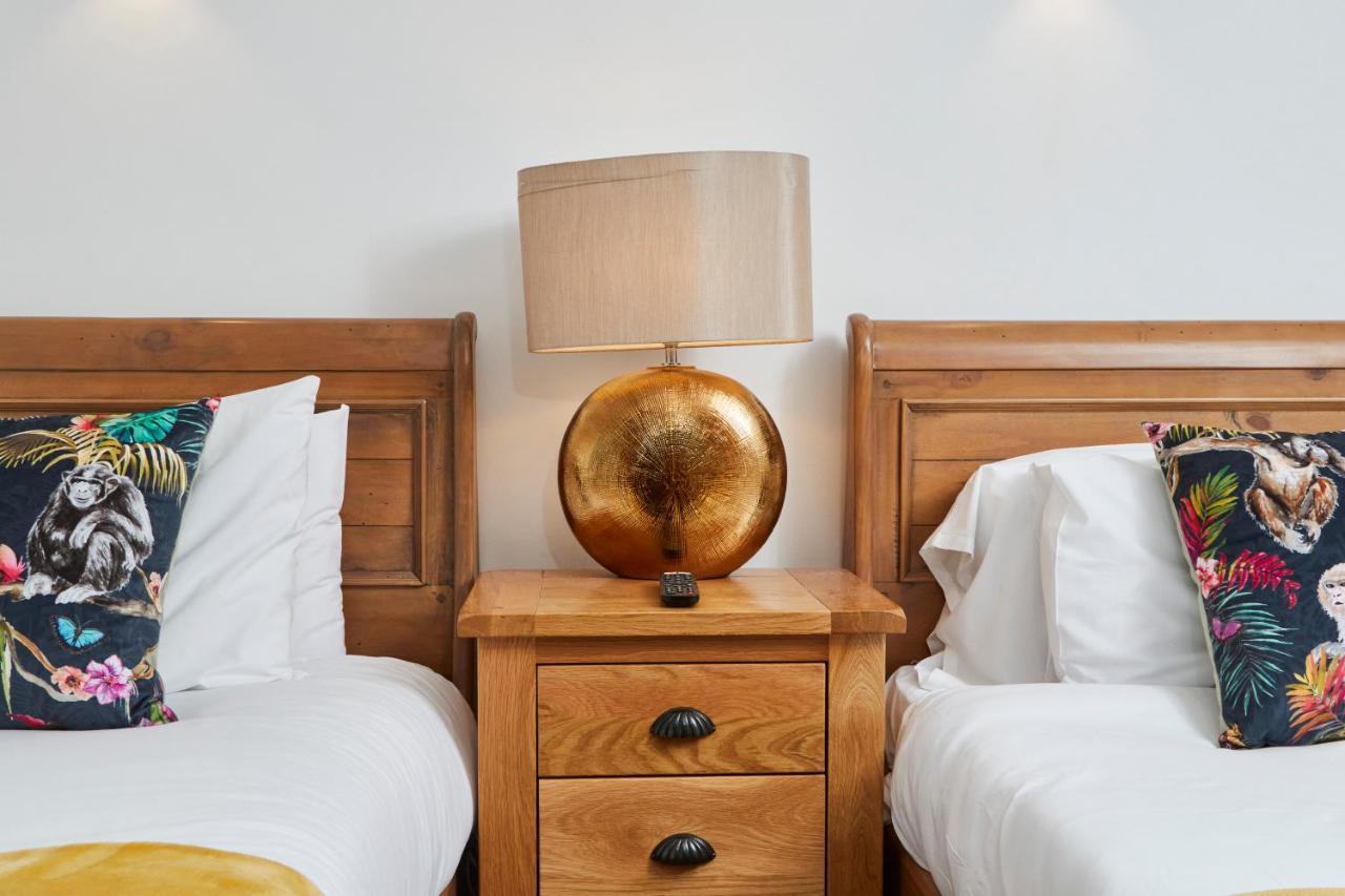 The Nutcracker Suite - Self Check-In, Self-Catering Apartment For East Midlands Airport ケグワース エクステリア 写真